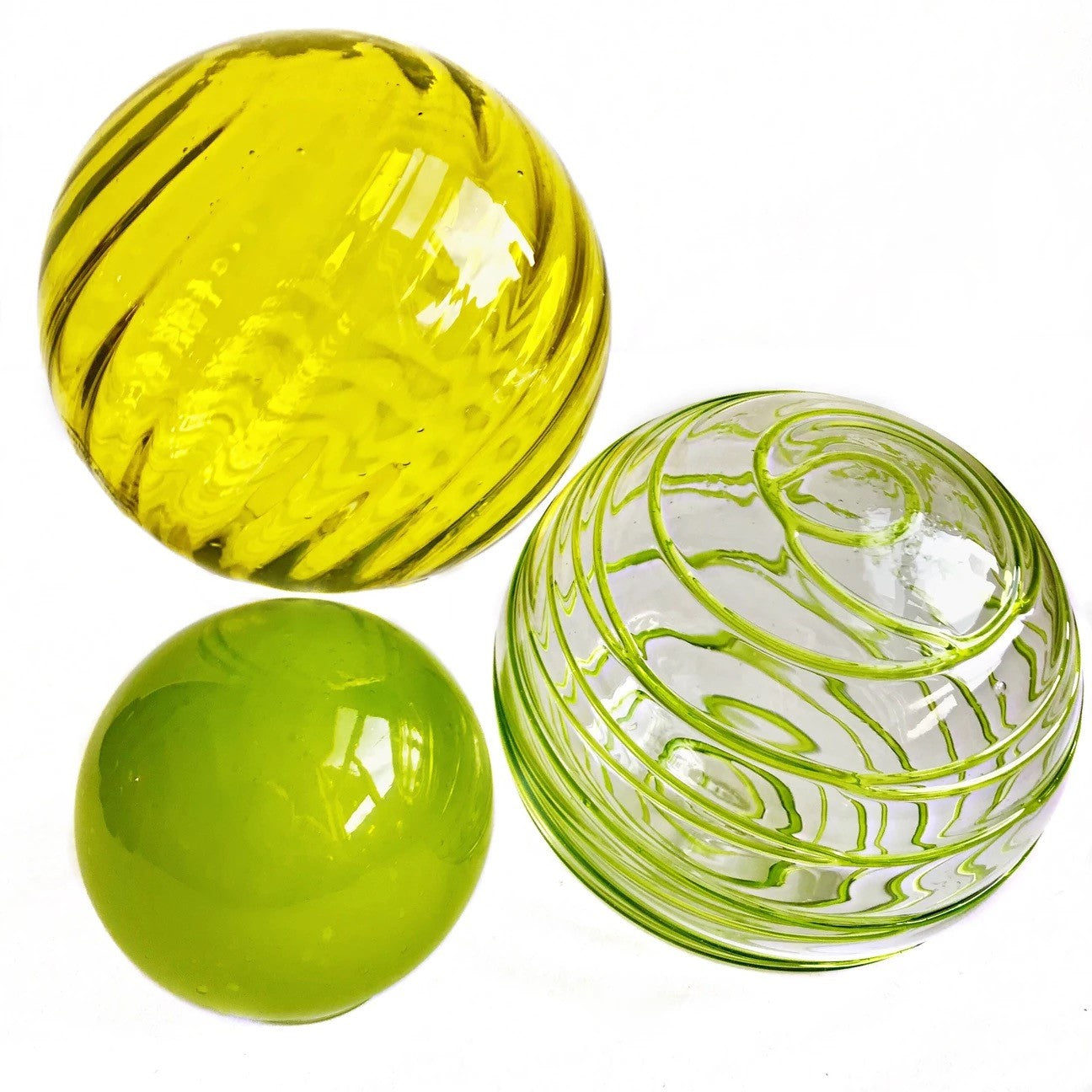 Lime Threads Clear 4.5-inch Glass Ball
